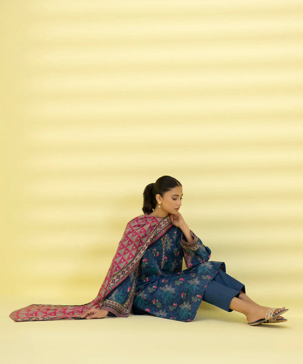 Sapphire | Unstitched 2Pc Printed Lawn - Shirt & Dupatta | 2D-DY23ZV3-5