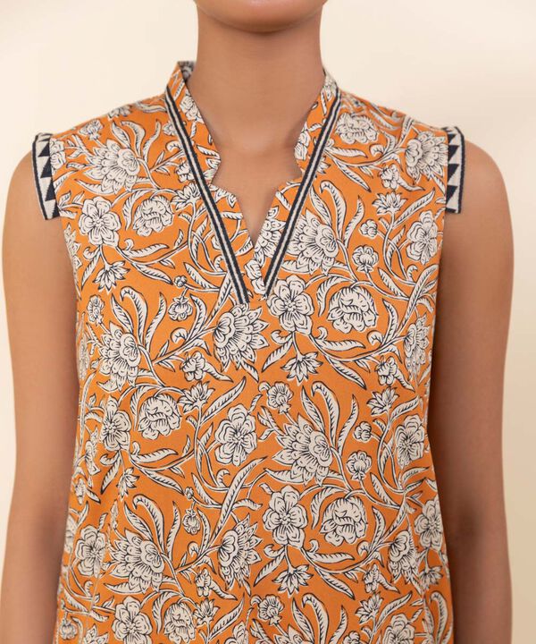 SAPPHIRE | UNSTITCHED 3 PIECE PRINTED LAWN SUIT