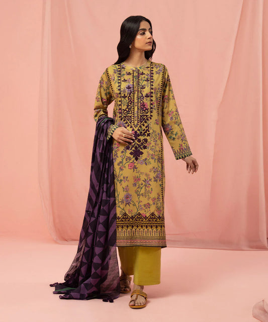 Sapphire | Unstitched 3Pc Embroidered Lawn Suit | 3PE-DY23V2-4R