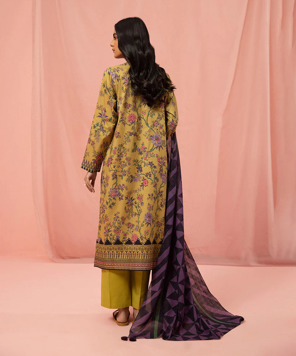 Sapphire | Unstitched 3Pc Embroidered Lawn Suit | 3PE-DY23V2-4R
