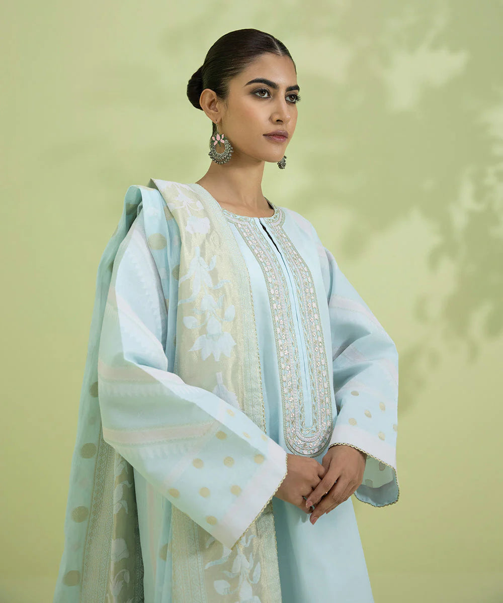 Sapphire | Unstitched 3Pc Embroidered Jacquard Suit