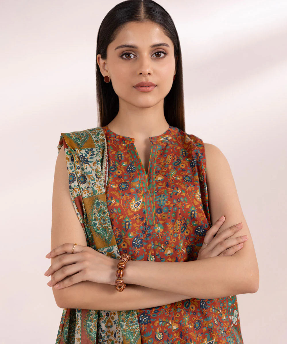 SAPPHIRE | UNSTITCHED 3 PIECE PRINTED CAMBRIC SUIT