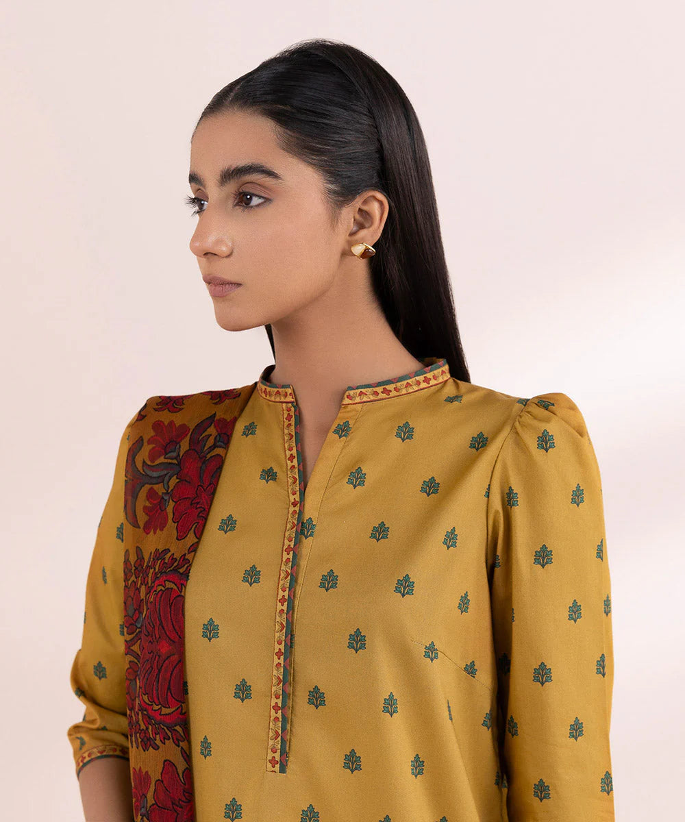 SAPPHIRE | UNSTITCHED 3 PIECE PRINTED CAMBRIC SUIT