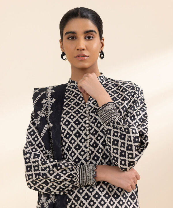 SAPPHIRE | UNSTITCHED 2 PIECE PRINTED LAWN SUIT