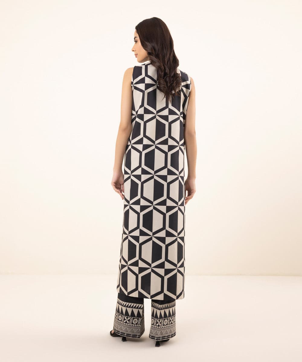 SAPPHIRE | UNSTITCHED 2 PIECE PRINTED CAMBRIC SUIT