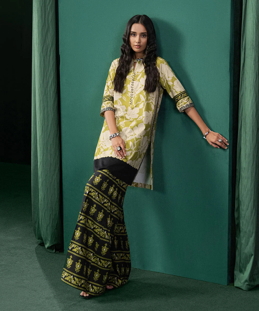 SAPPHIRE | UNSTITCHED 2 PIECE PRINTED DOBBY SUIT