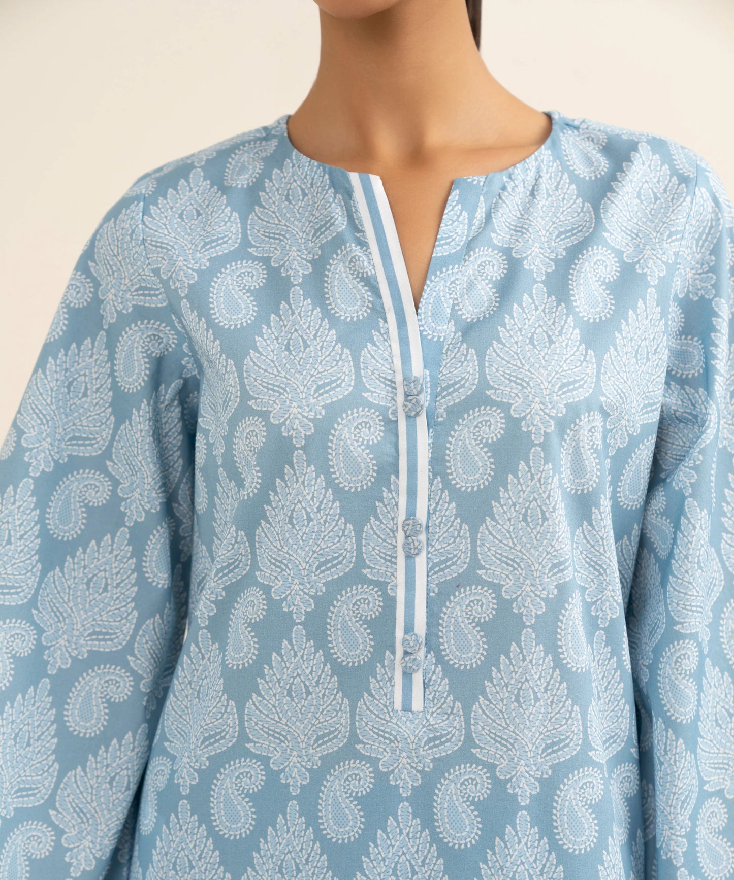 SAPPHIRE | UNSTITCHED 3 PIECE PRINTED LAWN SUIT