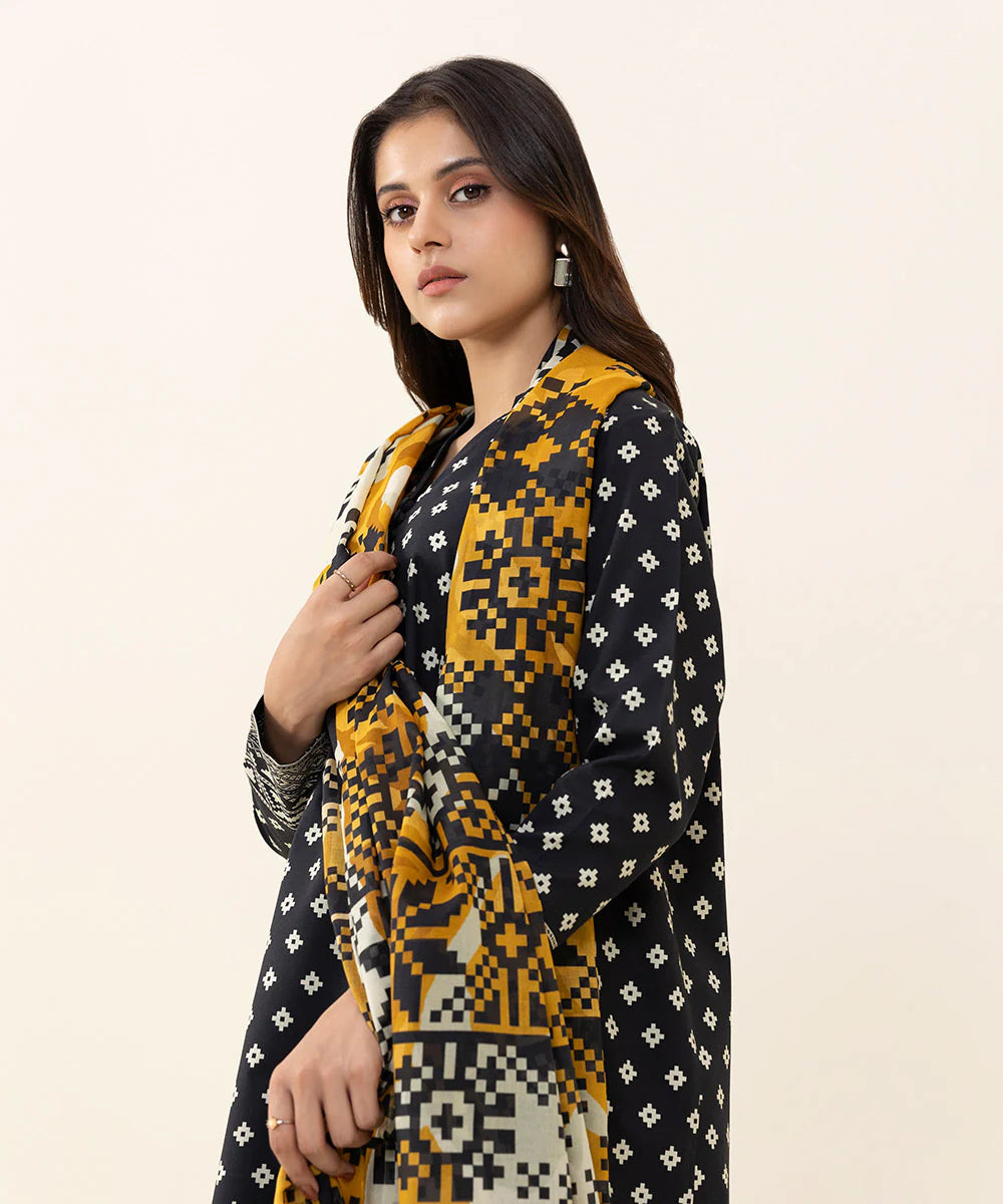 SAPPHIRE | UNSTITCHED 3 PIECE PRINTED CAMBIRC SUIT