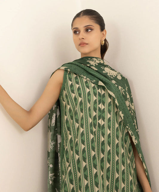 SAPPHIRE | UNSTITCHED 3 PIECE PRINTED LAWN SUIT