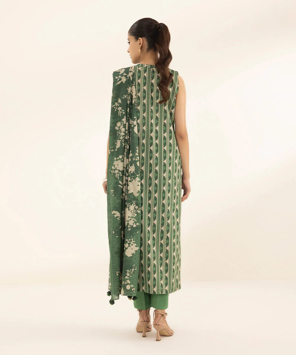 SAPPHIRE | UNSTITCHED 3 PIECE PRINTED LAWN SUIT