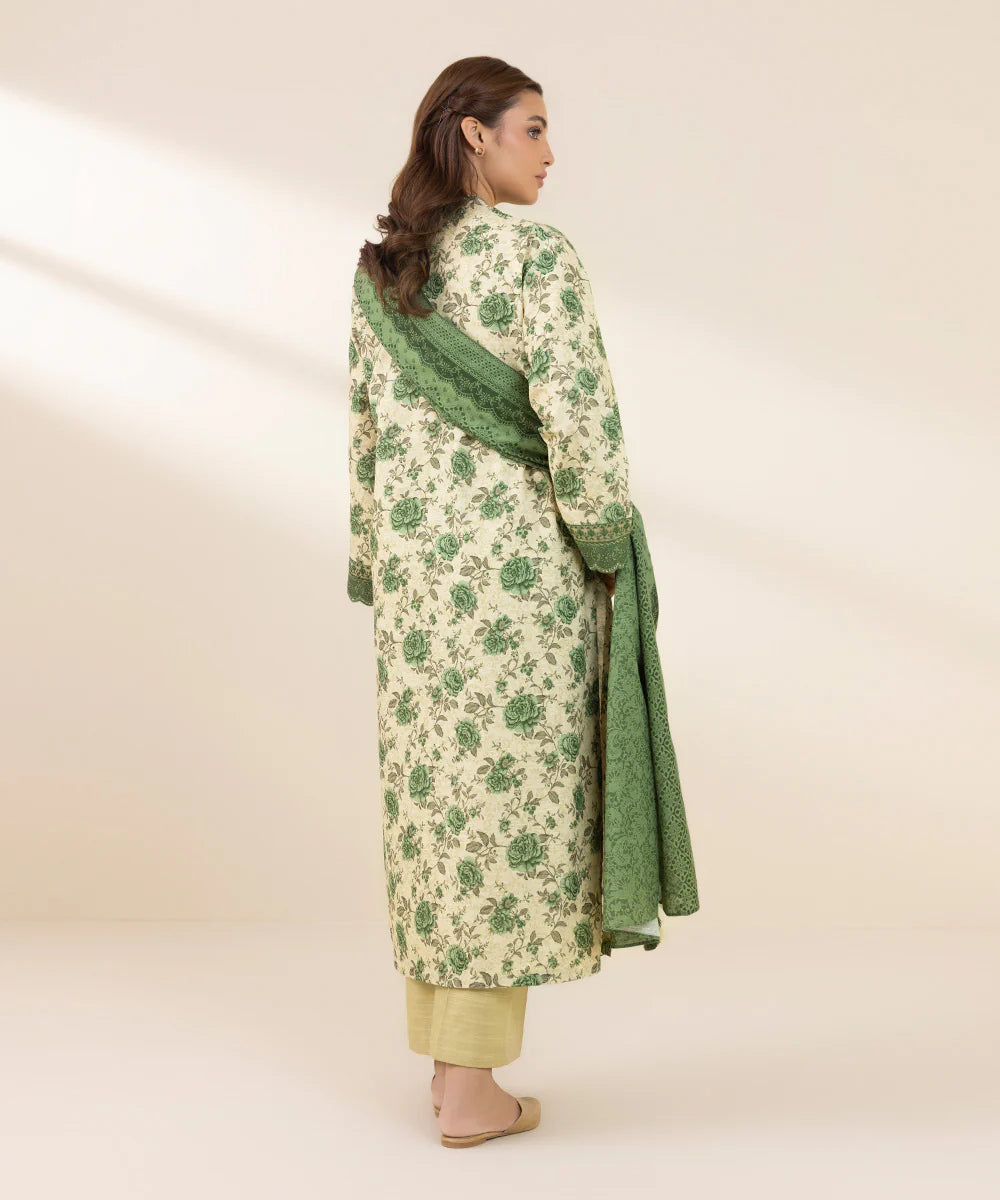 SAPPHIRE | UNSTITCHED 3 PIECE EMBROIDERED LIGHT KHADDAR SUIT
