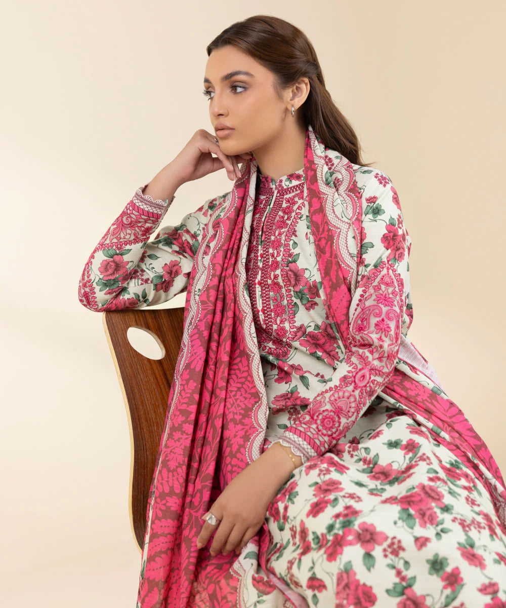 SAPPHIRE | UNSTITCHED 3 PIECE EMBROIDERED LIGHT KHADDAR SUIT