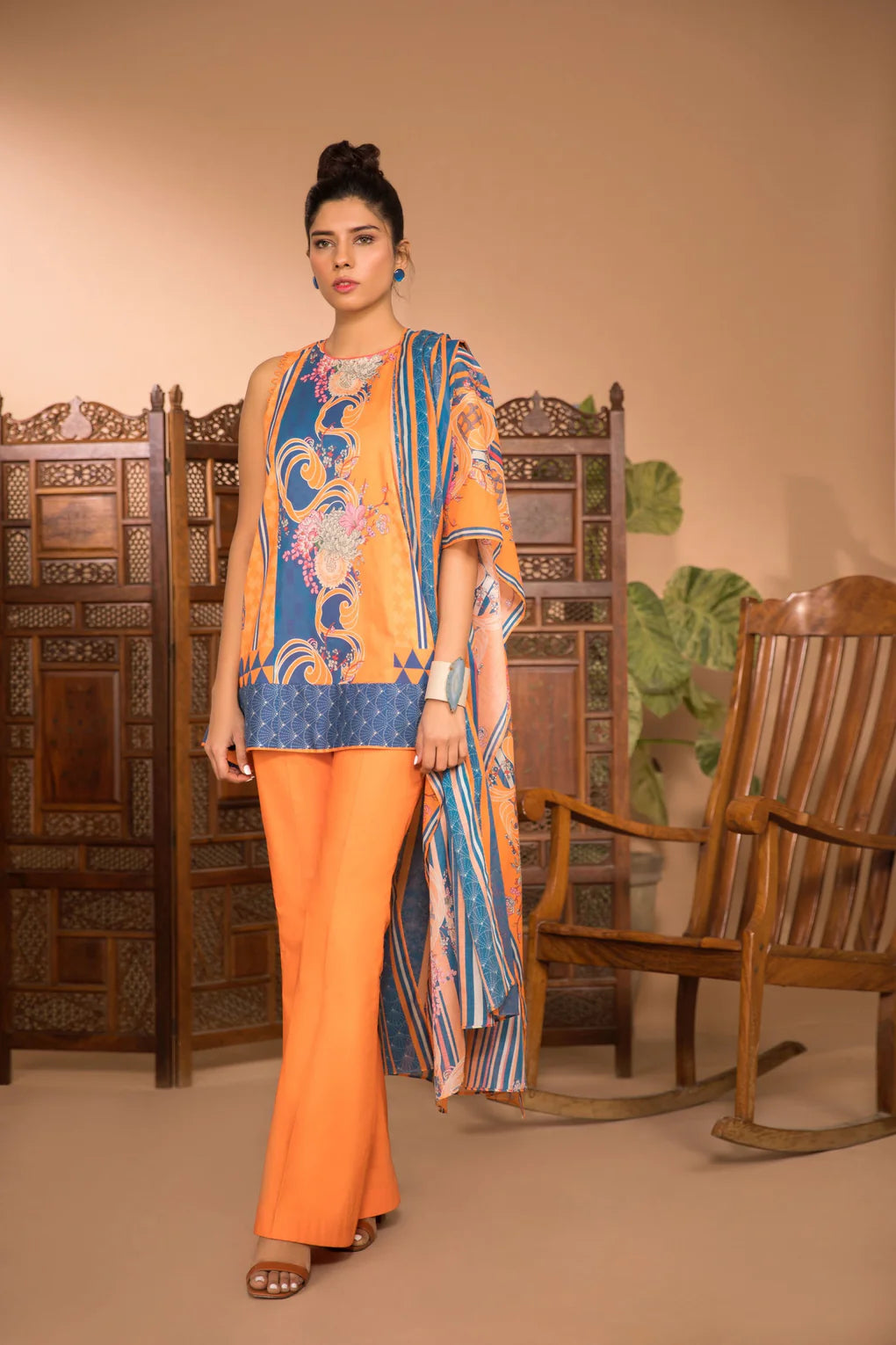 SAPPHIRE | UNSTITCHED 3 PIECE PRINTED KHADDAR SUIT