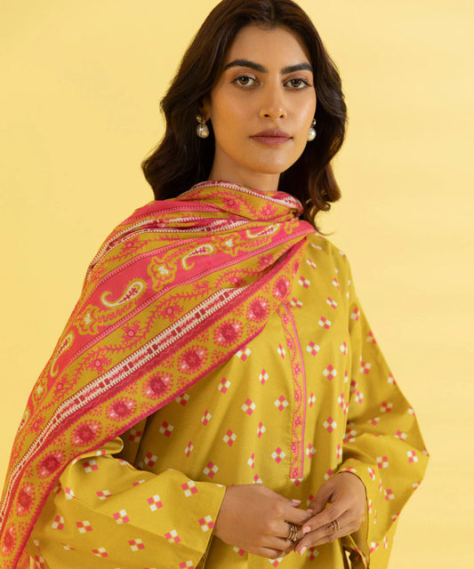 Sapphire | Unstitched 2Pc Printed Lawn - Shirt & Dupatta | 2D-DY23ZV3-10