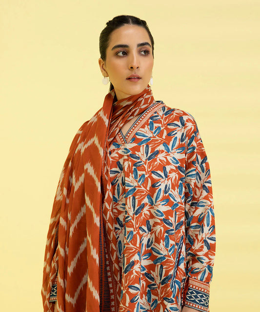 Sapphire | Unstitched 3Pc Digital Printed Lawn Suit | 3P-DY23ZV2-14-R