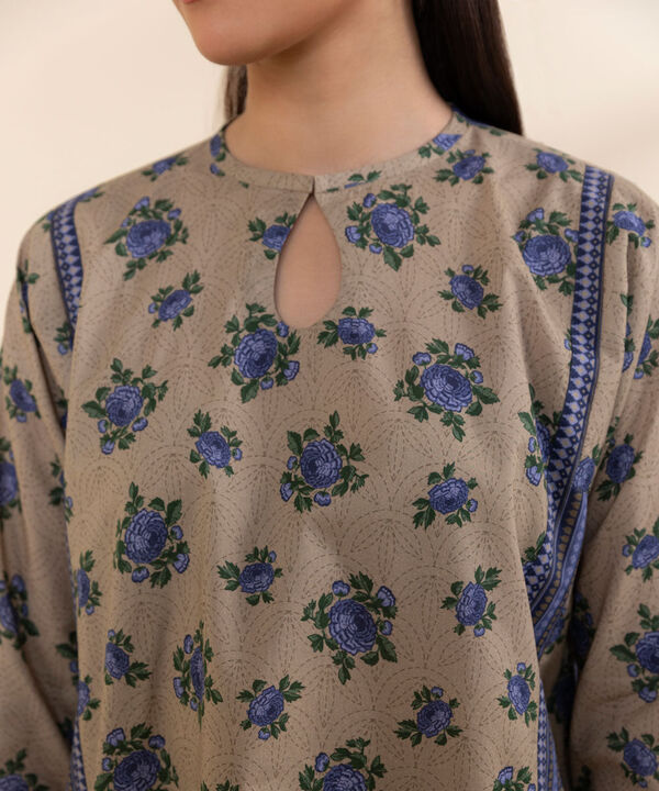 SAPPHIRE | UNSTITCHED 3 PIECE PRINTED LAWN SUIT