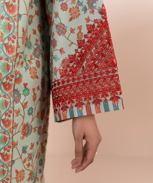 SAPPHIRE | UNSTITCHED 3 PIECE EMBROIDERED LAWN SUIT