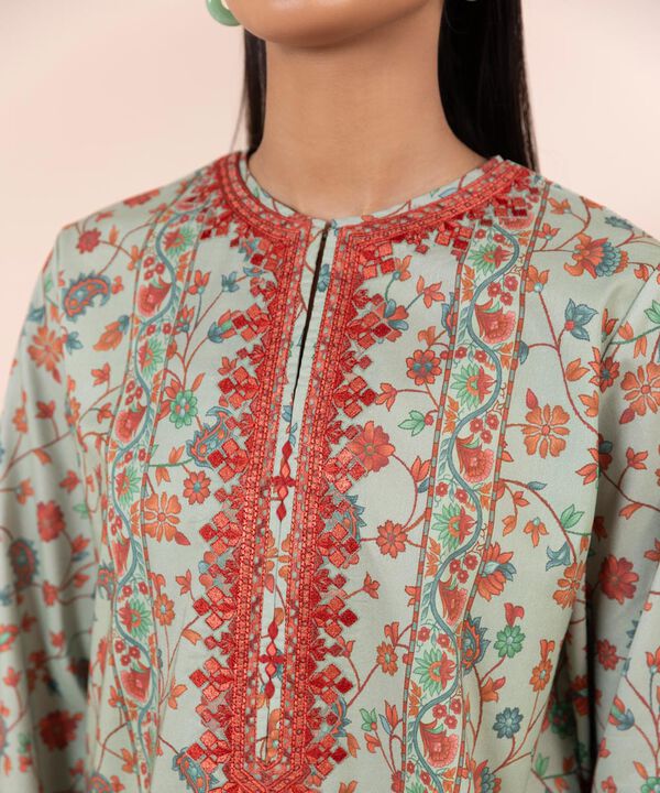 SAPPHIRE | UNSTITCHED 3 PIECE EMBROIDERED LAWN SUIT