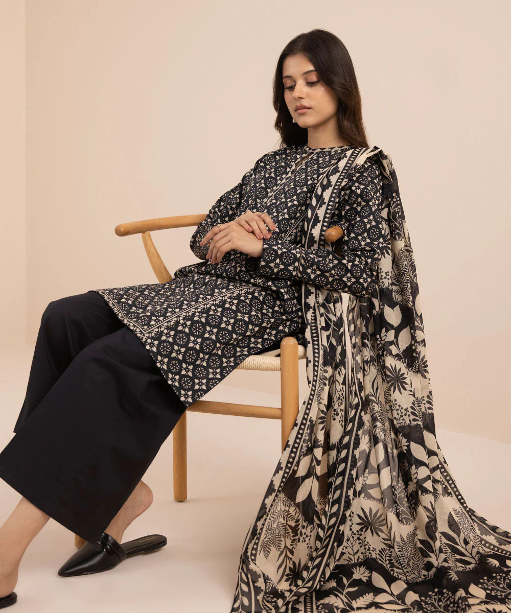 SAPPHIRE | UNSTITCHED 2 PIECE PRINTED LAWN SUIT