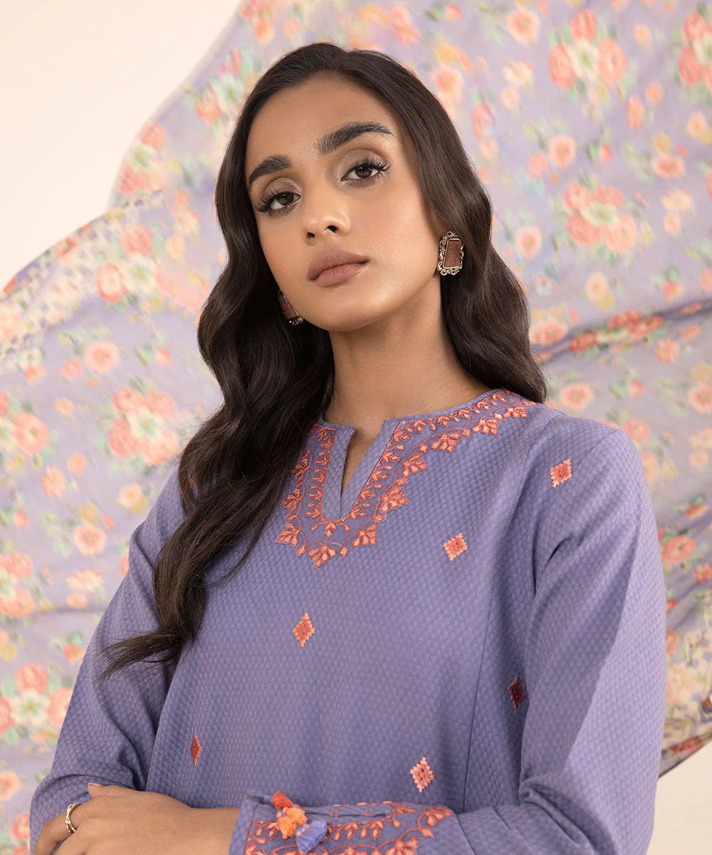 SAPPHIRE | UNSTITCHED 3 PIECE EMBROIDERED DOBBY SUIT