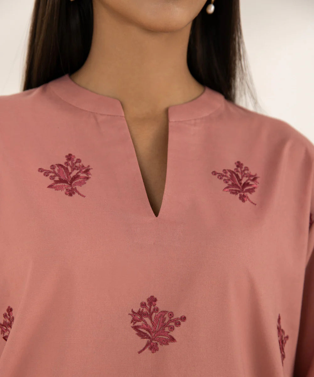 SAPPHIRE | UNSTITCHED 2 PIECE EMBROIDERED LAWN SUIT