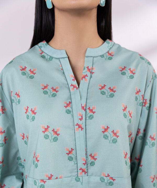SAPPHIRE | UNSTITCHED 2 PIECE EMBROIDERED LAWN SUIT