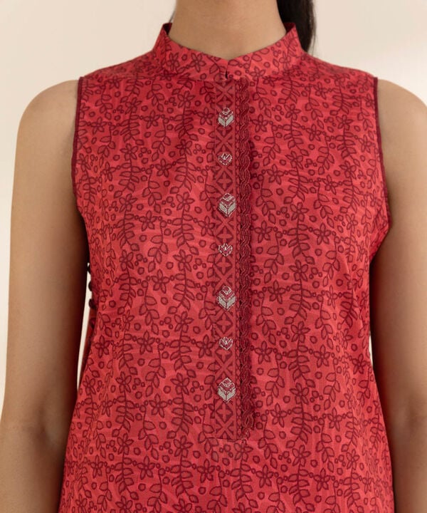 SAPPHIRE | UNSTITCHED 2 PIECE EMBROIDERED LAWN SUIT