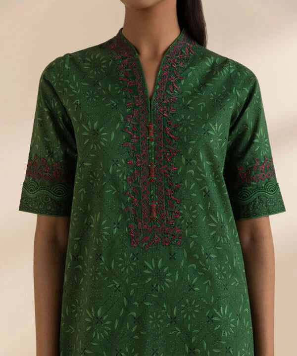 SAPPHIRE | UNSTITCHED 2 PIECE EMBROIDERED LAWN SUIT