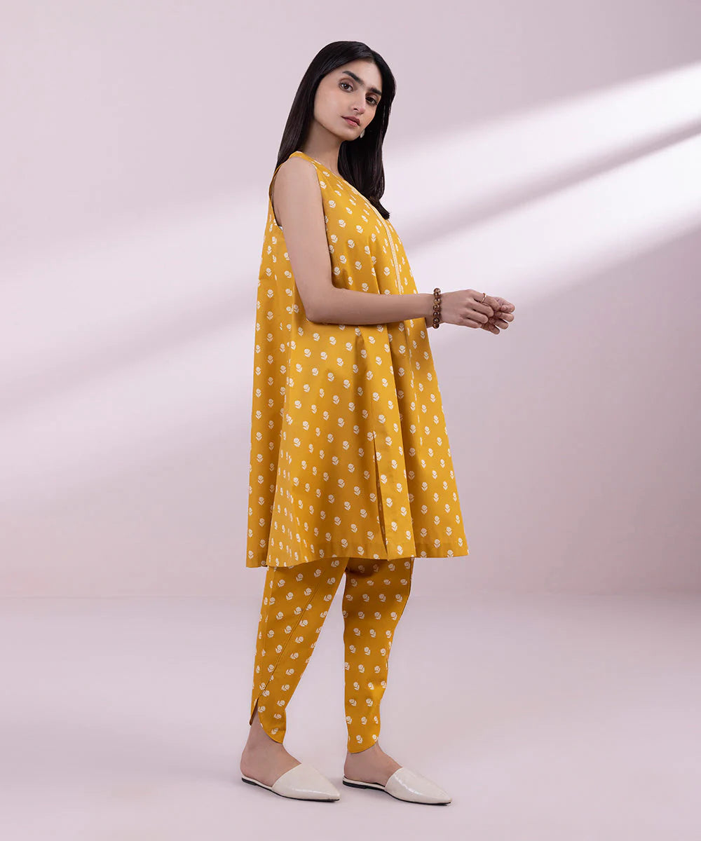 SAPPHIRE | UNSTITCHED 2 PIECE PRINTED LAWN SUIT