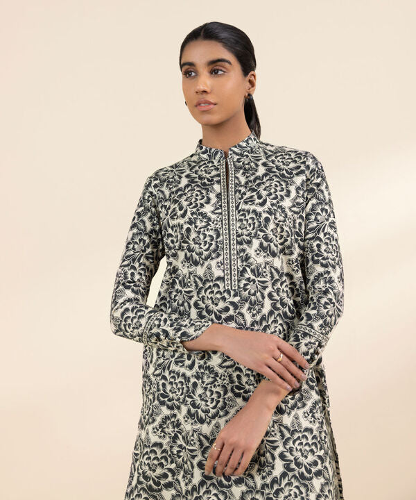 SAPPHIRE | UNSTITCHED 2 PIECE PRINTED LAWN SUIT