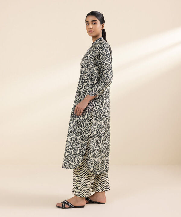 SAPPHIRE | UNSTITCHED 2 PIECE PRINTED LAWN SUIT