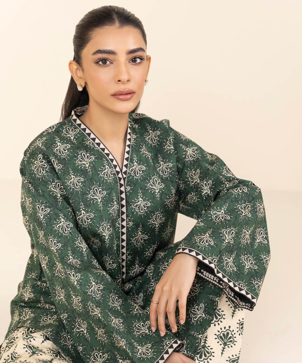 SAPPHIRE | UNSTITCHED 2 PIECE PRINTED COTTON SUIT