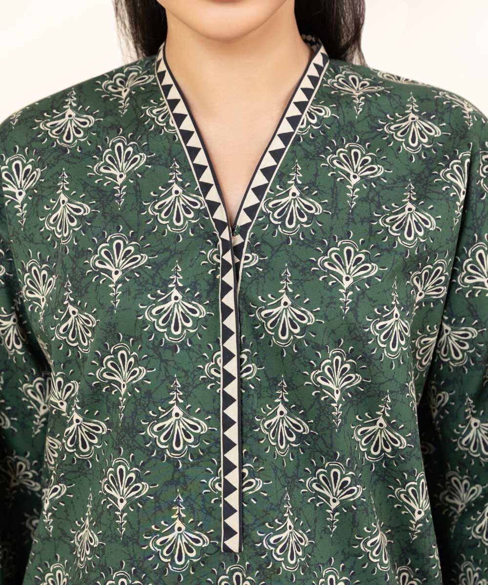 SAPPHIRE | UNSTITCHED 2 PIECE PRINTED COTTON SUIT