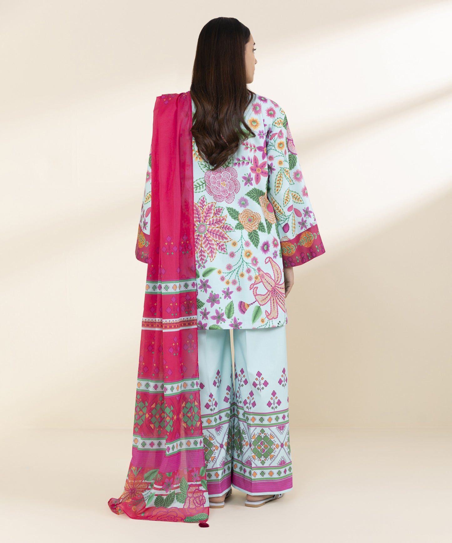 SAPPHIRE | UNSTITCHED 3 PIECE PRINTED LAWN SUIT