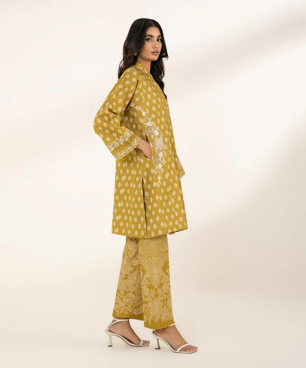 SAPPHIRE | UNSTITCHED 2 PIECE EMBROIDERED LAWN SUIT
