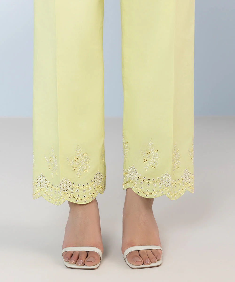 SAPPHIRE | UNSTITCHED 3 PIECE EMBROIDERED LAWN SUIT