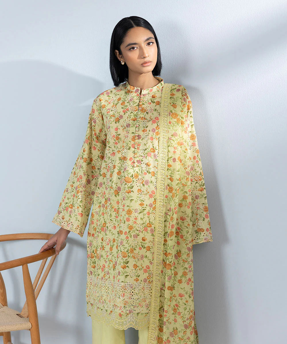 SAPPHIRE | UNSTITCHED 3 PIECE EMBROIDERED LAWN SUIT