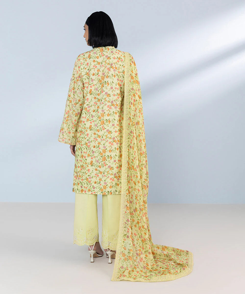 SAPPHIRE | UNSTITCHED 3 PIECE EMBROIDERED LAWN SUIT
