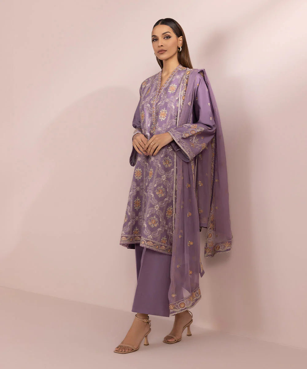 SAPPHIRE | UNSTITCHED 3 PIECE EMBROIDERED LAWN SUIT