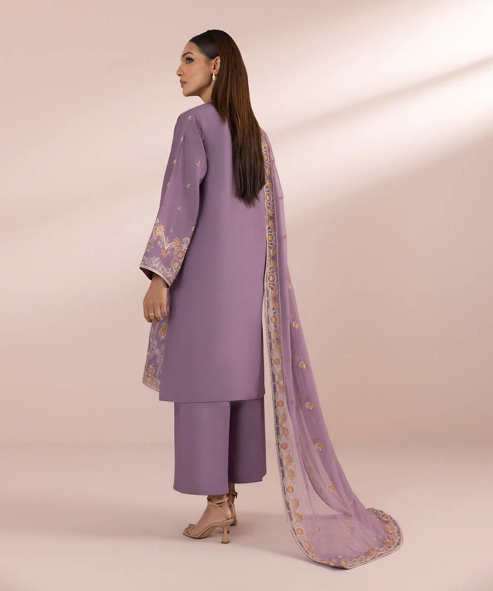 SAPPHIRE | UNSTITCHED 3 PIECE EMBROIDERED LAWN SUIT