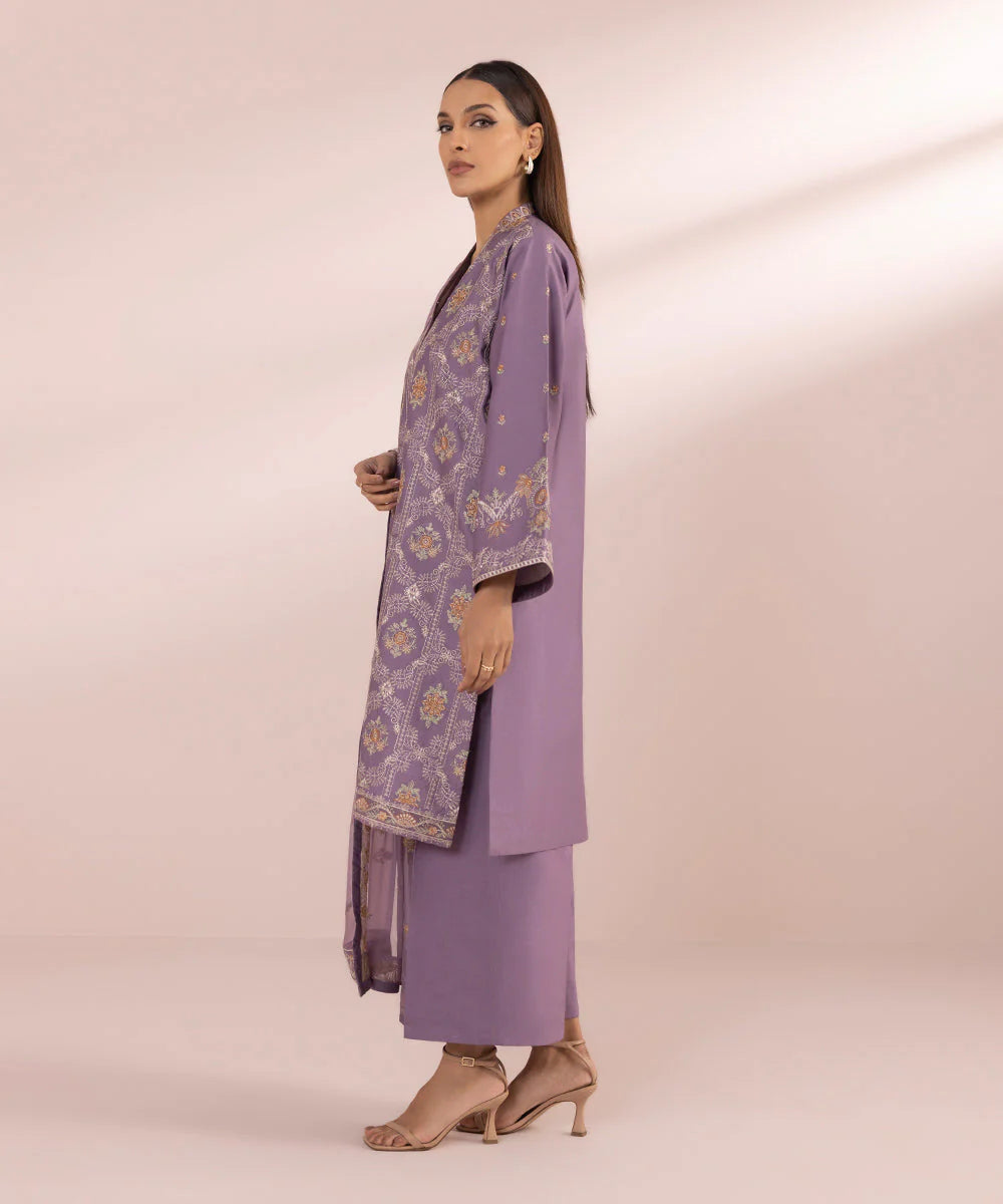 SAPPHIRE | UNSTITCHED 3 PIECE EMBROIDERED LAWN SUIT