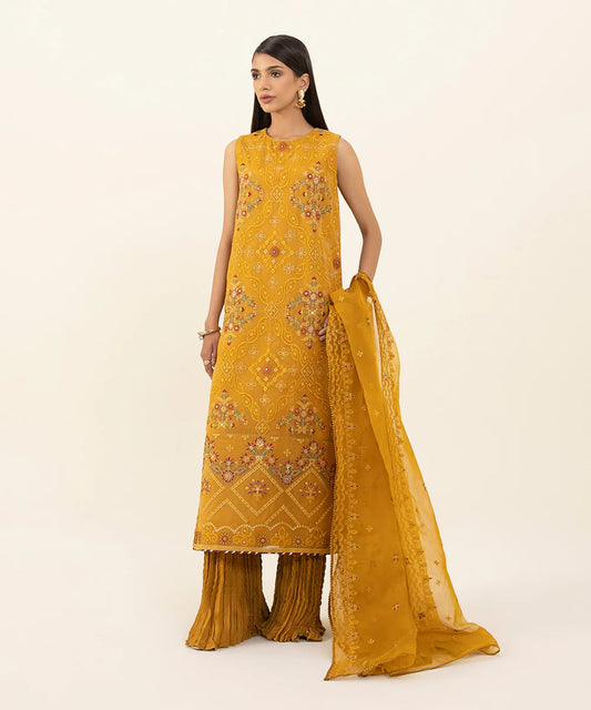 SAPPHIRE | UNSTITCHED 3 PIECE EMBROIDERED ORGANZA SUIT