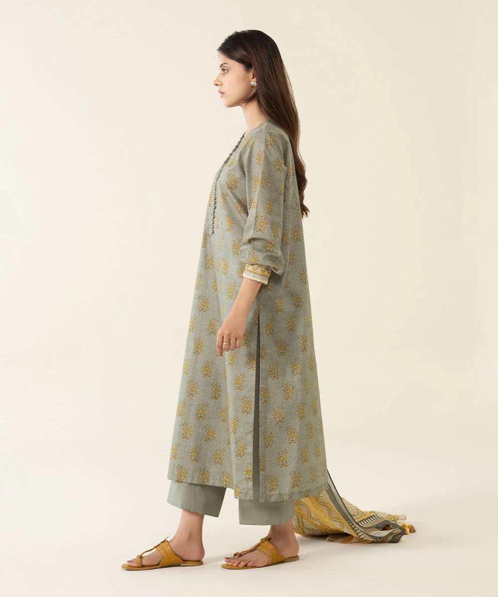 Sapphire | Unstitched 3Pc Printed Lawn Suit | U3P-DY23V4-19R