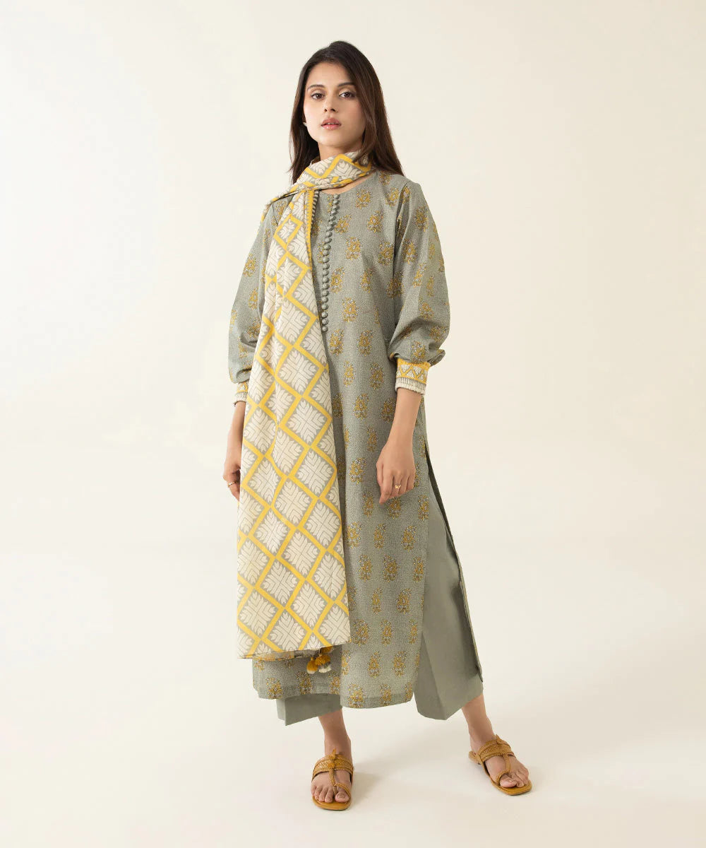 Sapphire | Unstitched 3Pc Printed Lawn Suit | U3P-DY23V4-19R
