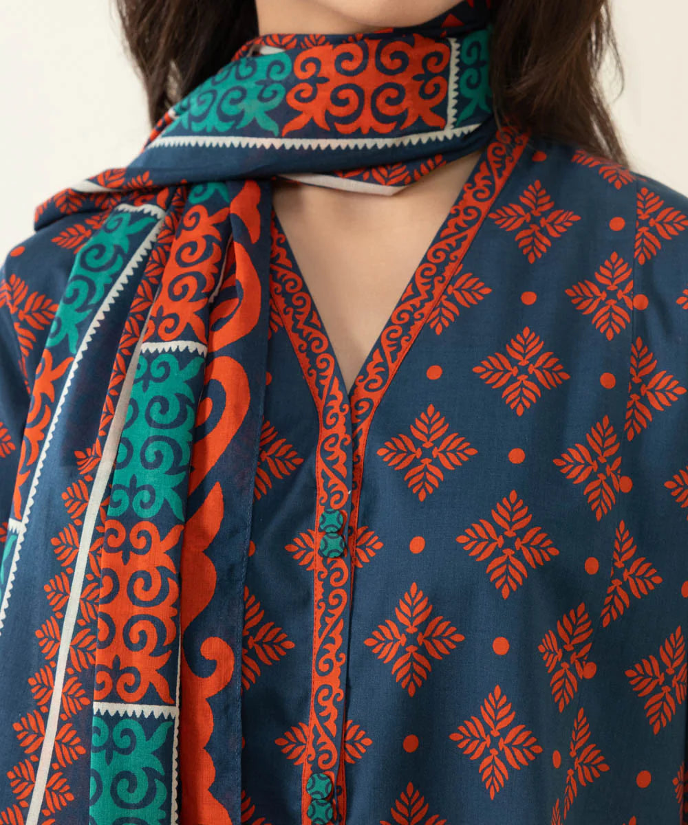 Sapphire | Unstitched 3Pc Printed Lawn Suit | U3P-DY23V4-32R