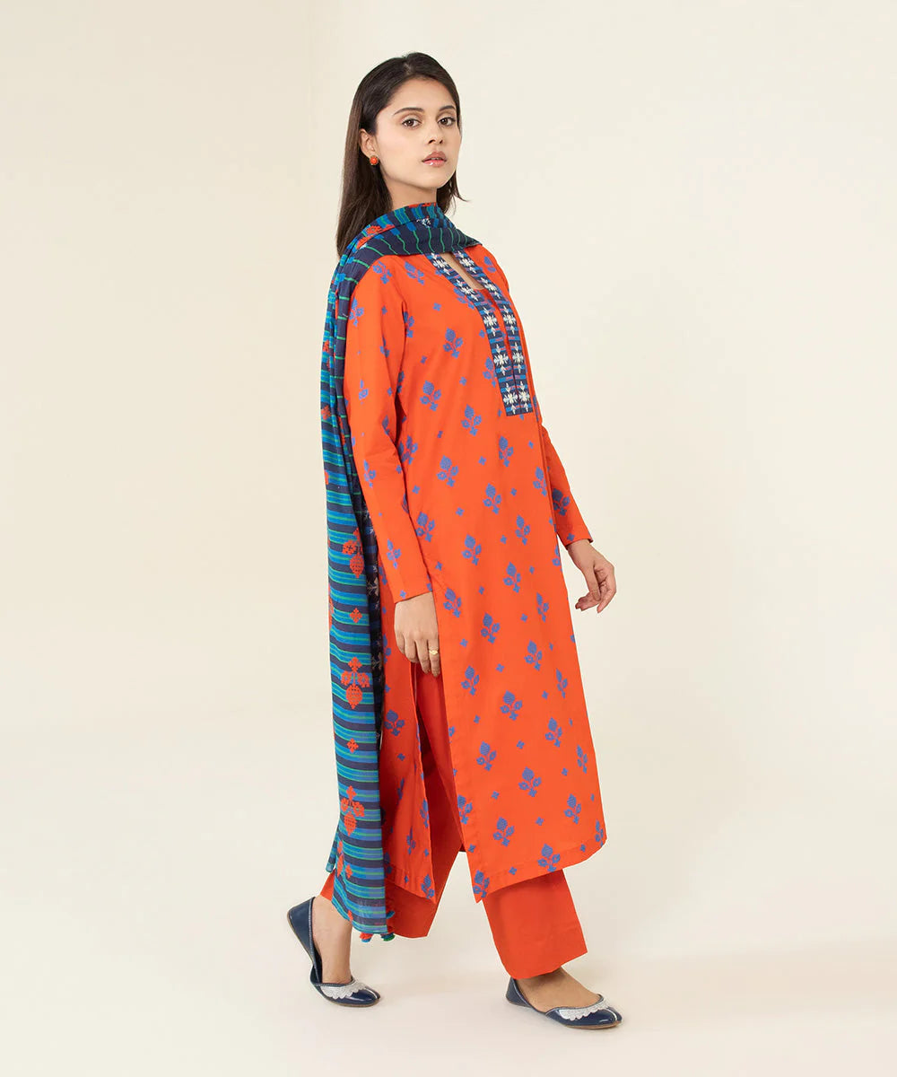 Sapphire | Unstitched 3Pc Printed Lawn Suit | U3P-DY23V4-33R