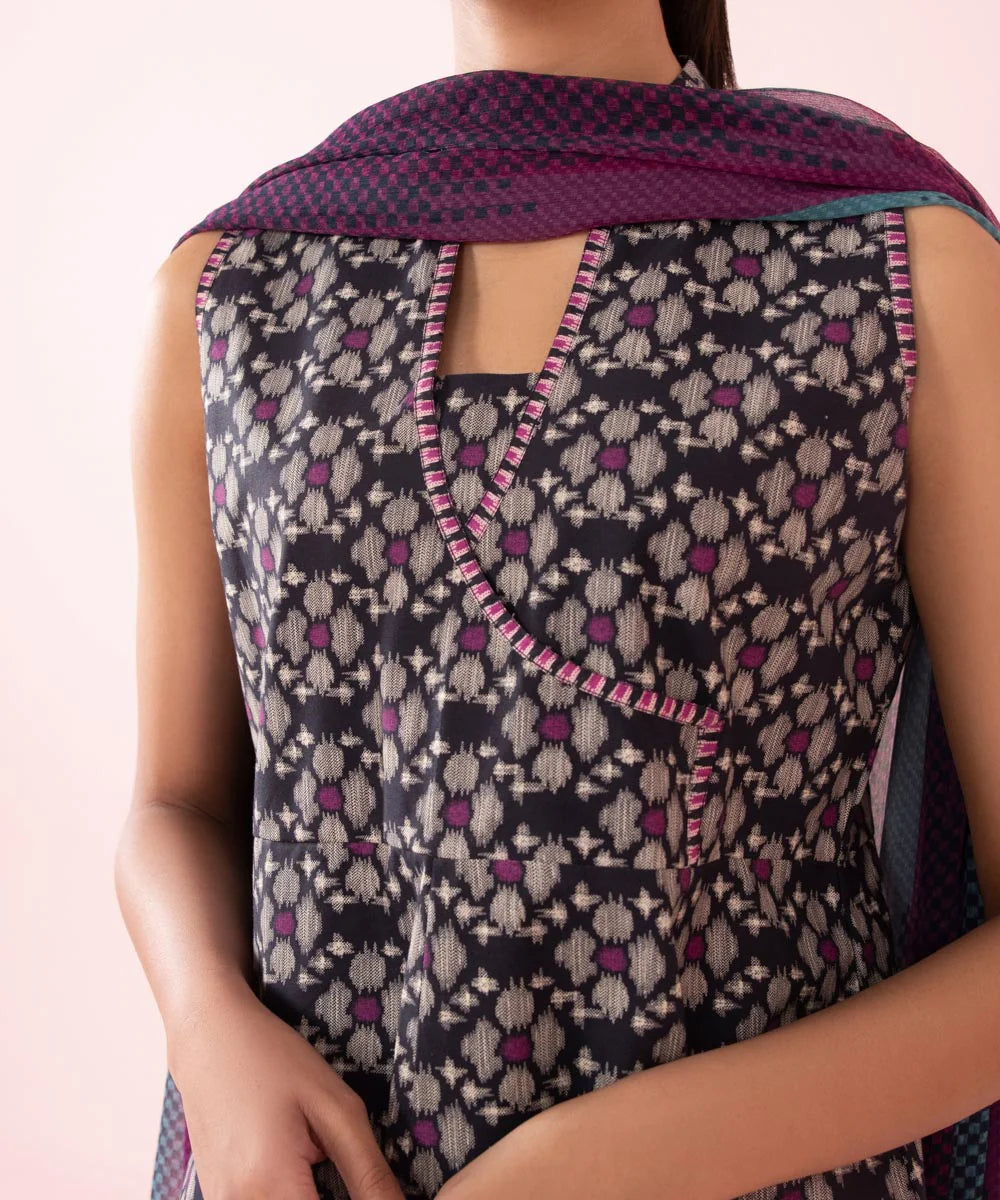 Sapphire | Unstitched 3Pc Printed Cambric Suit | U3P-DY23V5-10