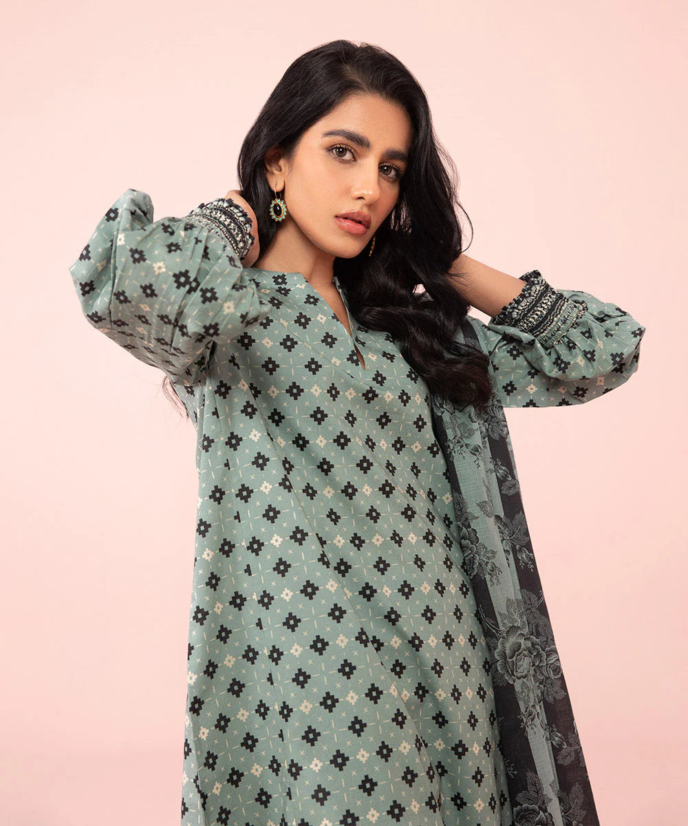 SAPPHIRE | UNSTITCHED 3 PIECE PRINTED LAWN SUIT