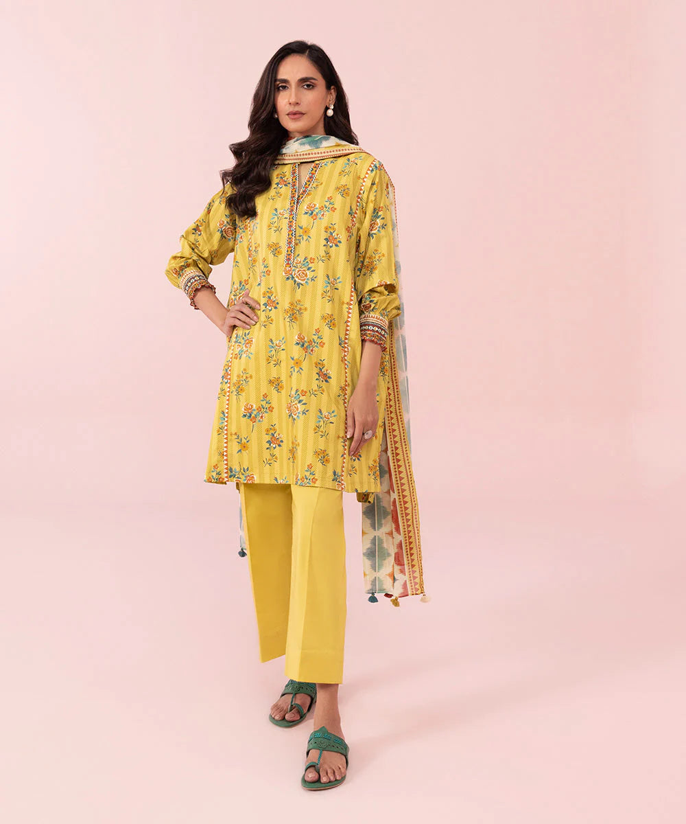 Sapphire | Unstitched 3Pc Printed Lawn Suit | U3P-DY23V5-23R