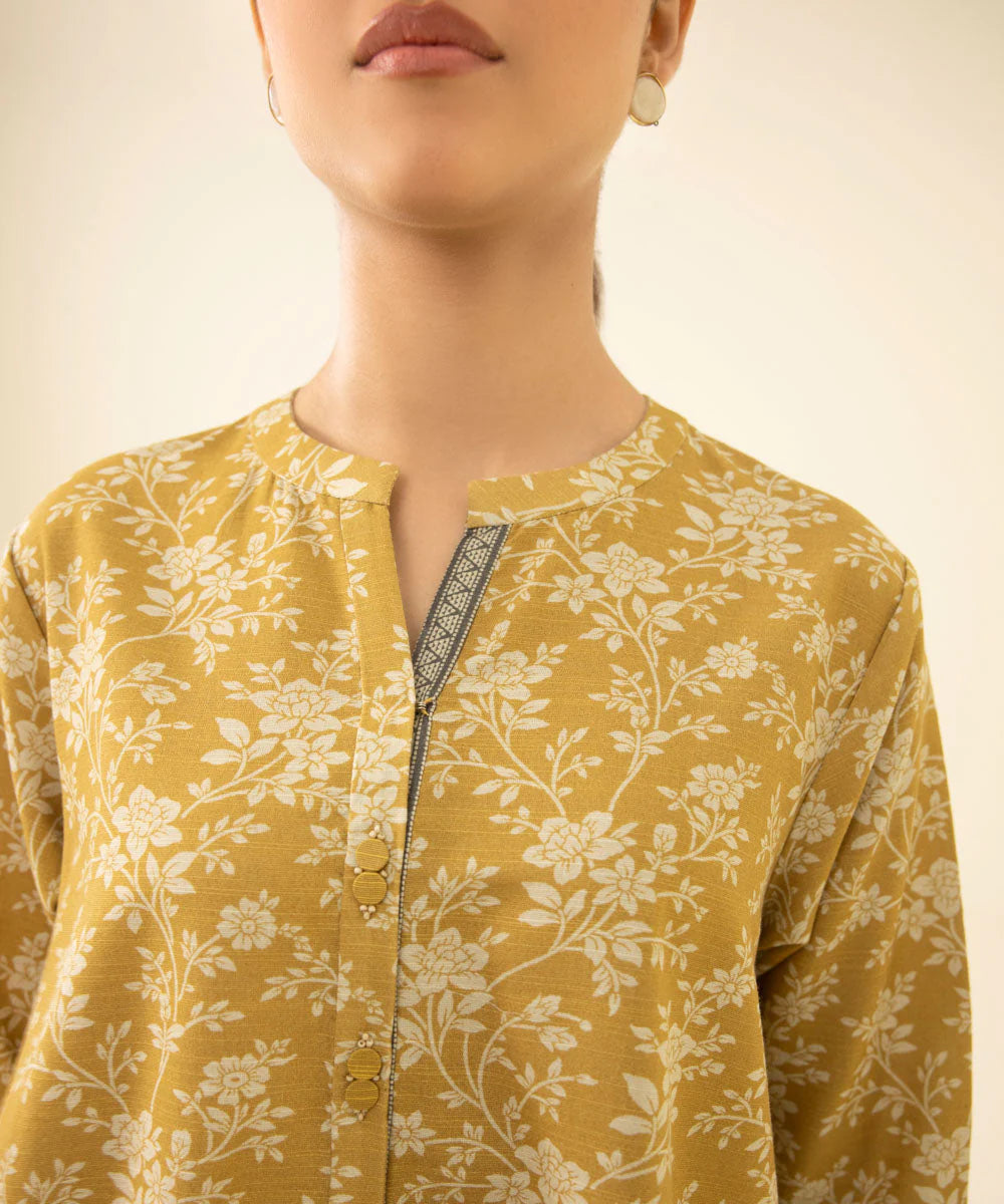 SAPPHIRE | UNSTITCHED 3 PIECE PRINTED LAWN SUIT